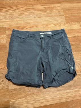 DKNY Jeans Grey Shorts Sz 10